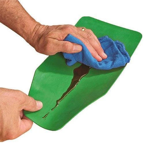 Flexible Oil Filling and Draining Plastic